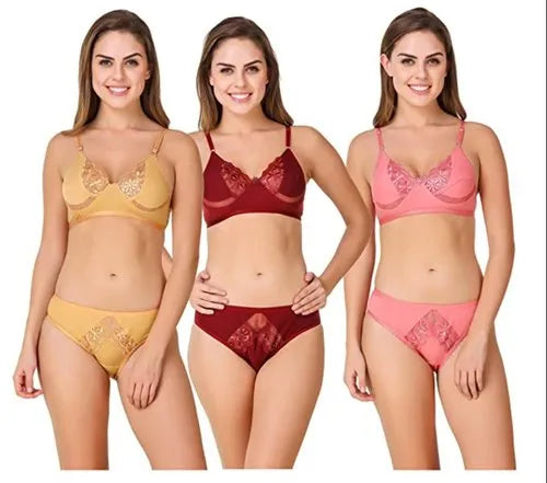WOMEN UNDER GARMENTS
